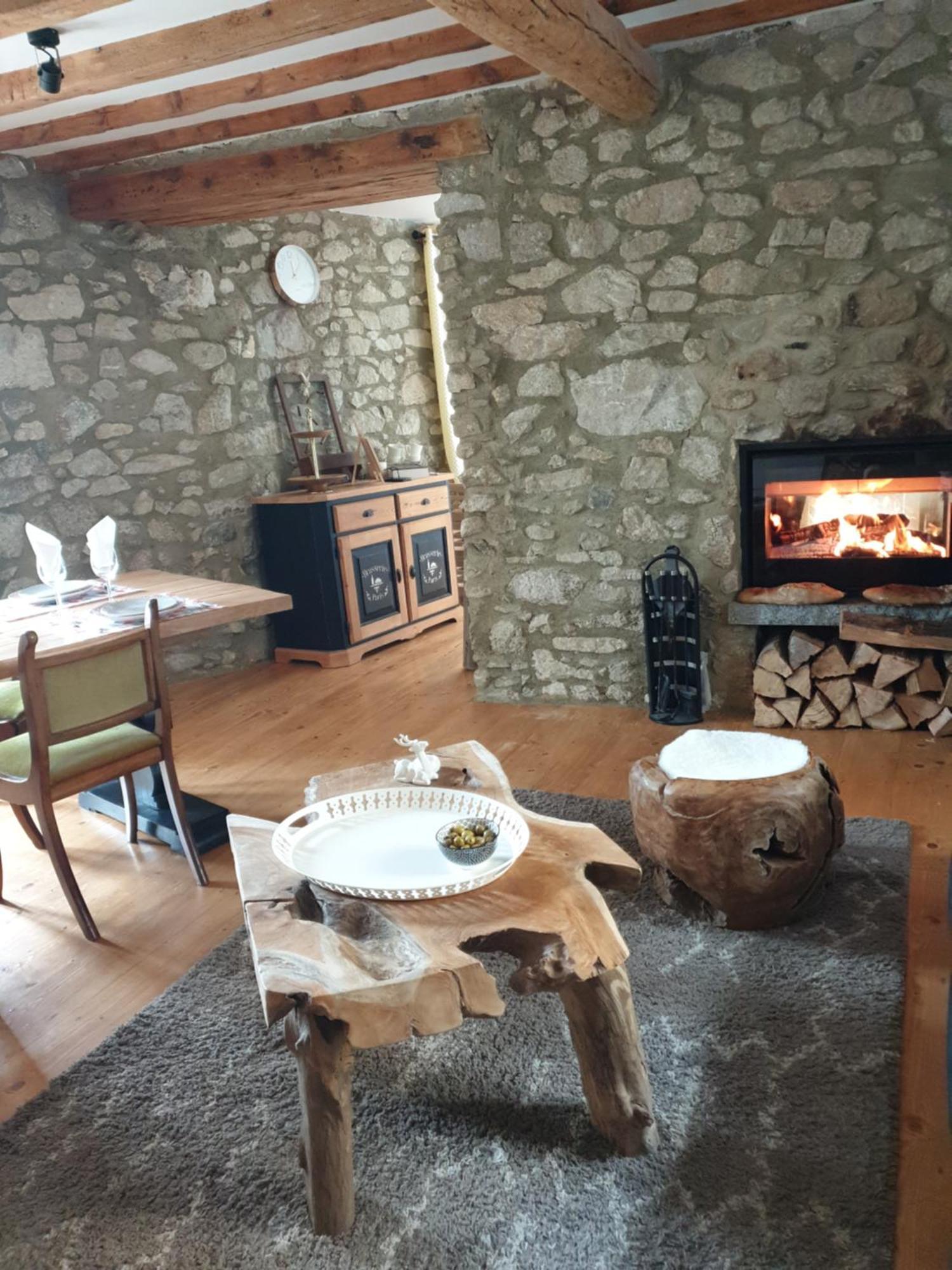 La Petite Chapelle Otel Font-Romeu-Odeillo-Via Dış mekan fotoğraf